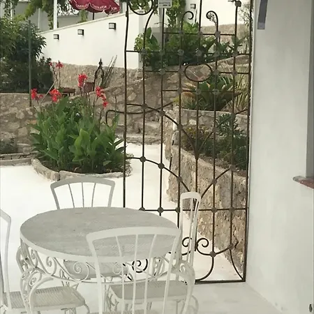 Campagne Luxueuse De Sitges